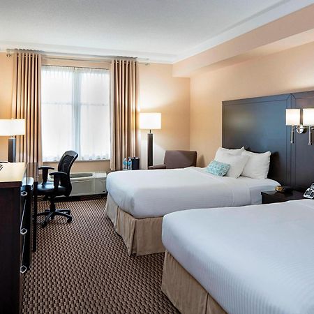 Delta Hotels By Marriott Guelph Conference Centre Екстер'єр фото